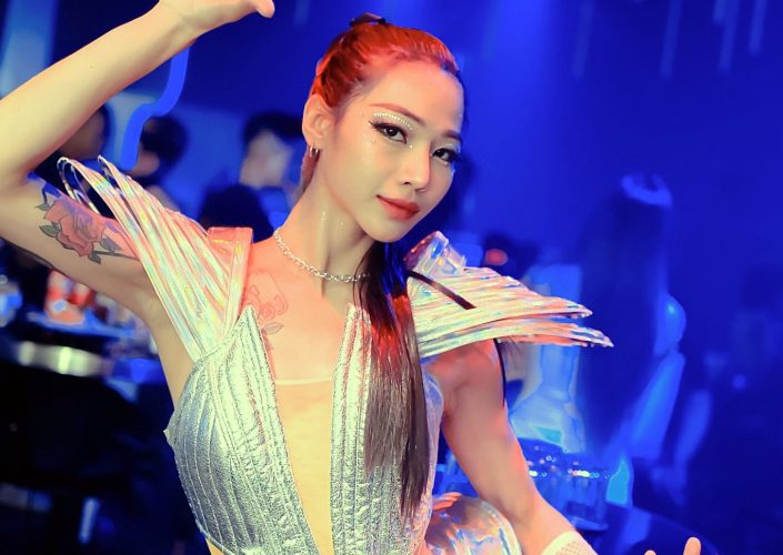 방콕클럽 크롬 에까마이