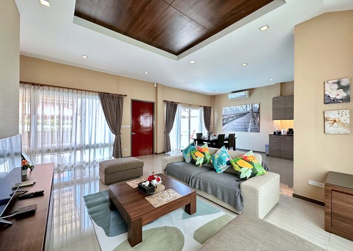 더 빌 좀티엔 풀빌라