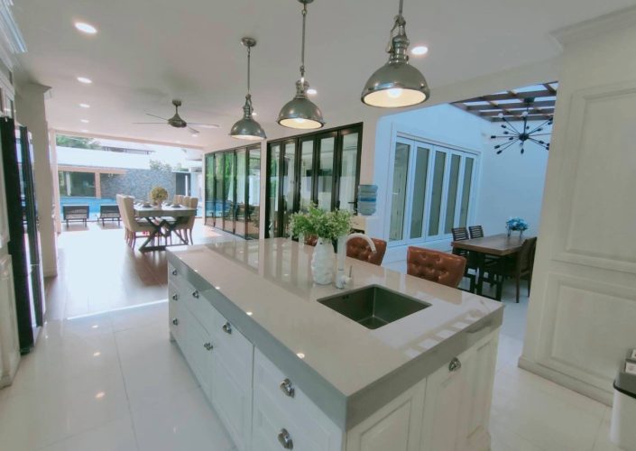 엑스퀴짓 풀빌라 C타입