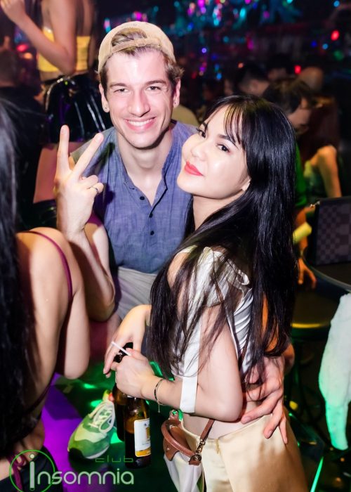 인썸니아8